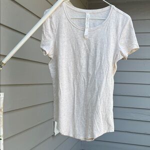 lululemon athletica Light Gray Short Sleeve Tee